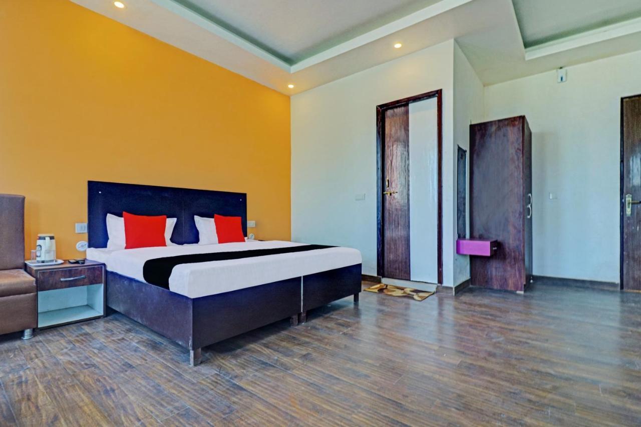 Capital O Kanha Resort Sikandra Rao Exterior foto